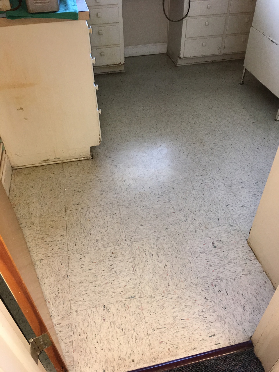 Vinyl Composition Flooring Cleaning Photos Gator Clean