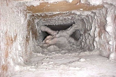 Dirty Air Ducts: Your Home's "Invisible" Issue